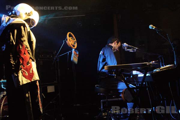CASCADEUR - 2008-02-05 - PARIS - Glaz Art - 
